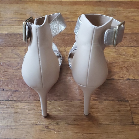 Calvin Klein Metallic Platform Sandal - Picture 3 of 9